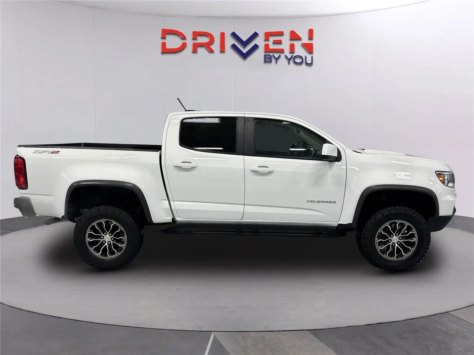 Used 2022 Summit White Chevrolet 4WD ZR2 image 3