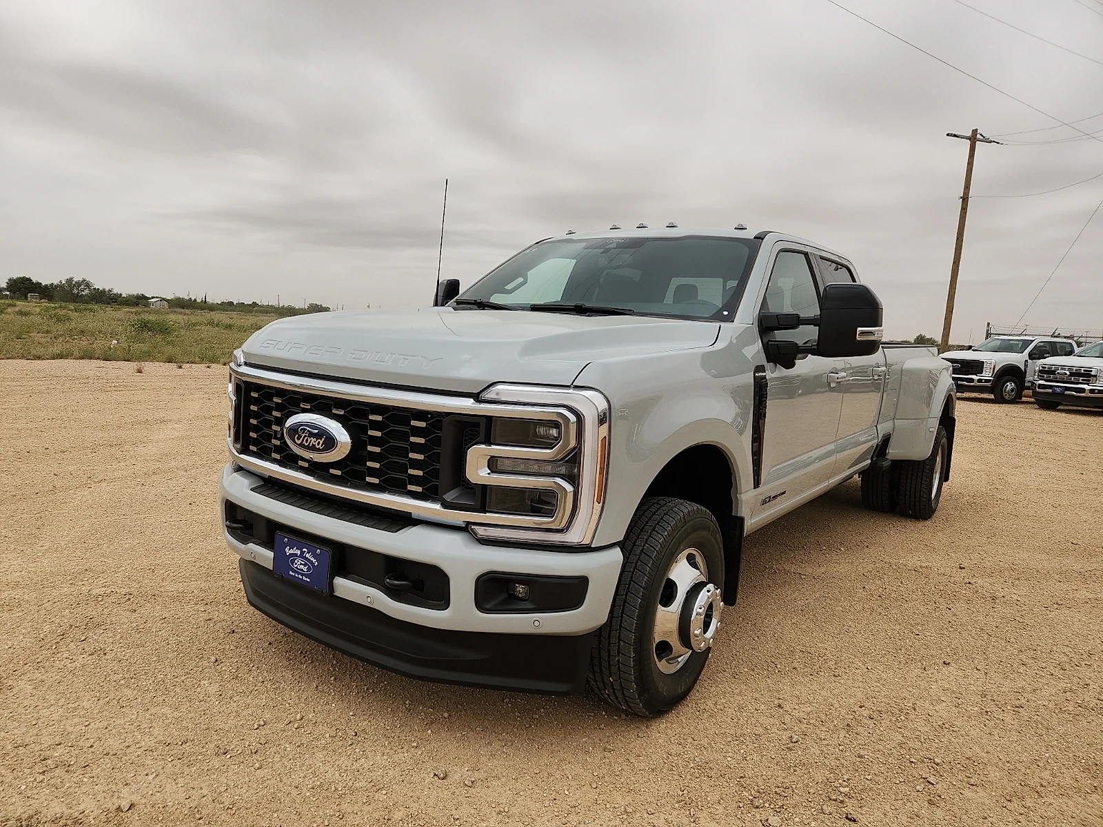 New 2026 Avalanche Ford F-350® Platinum® image 3