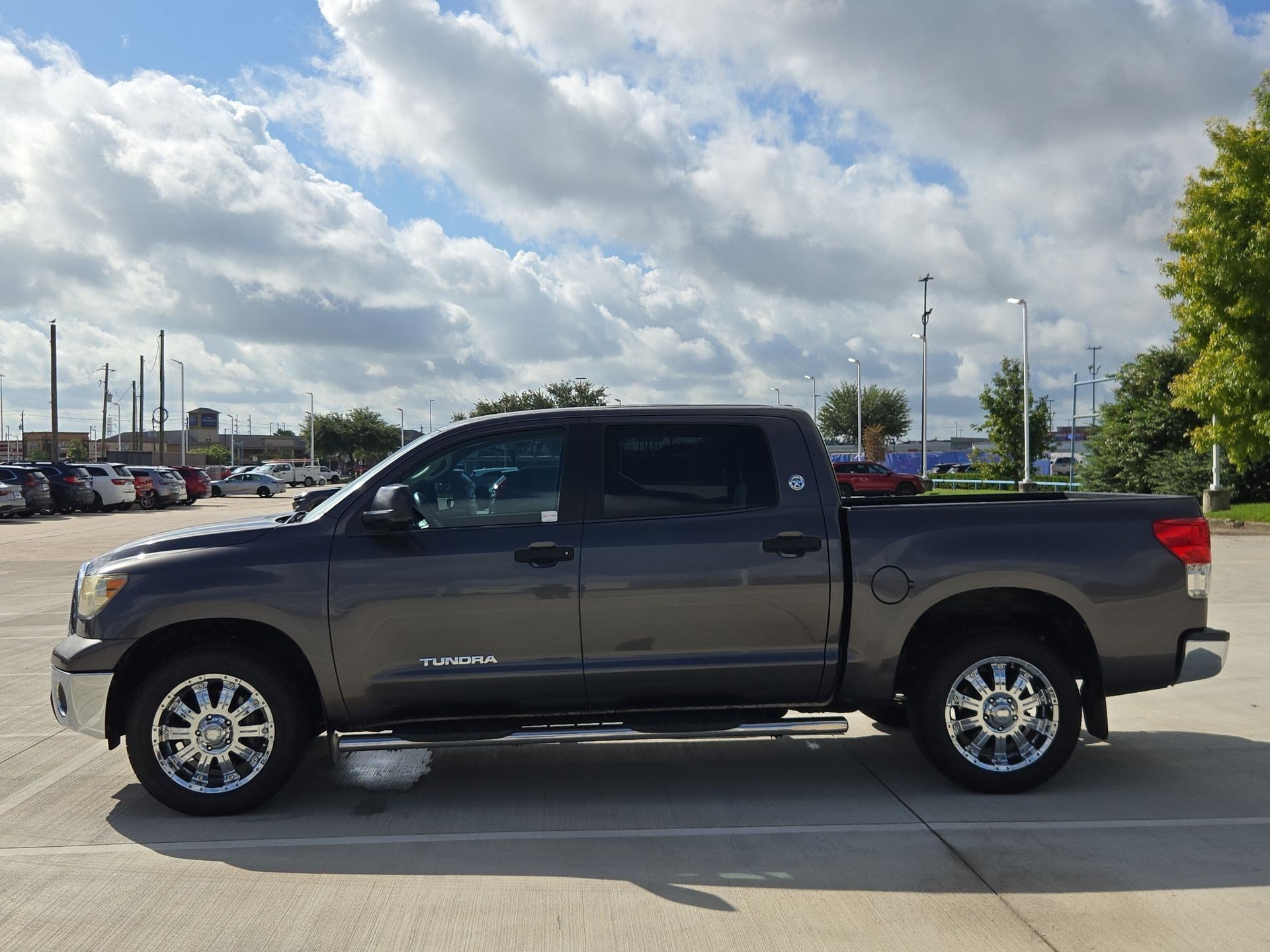 Used 2012 Magnetic Gray Metallic Toyota Grade image 6