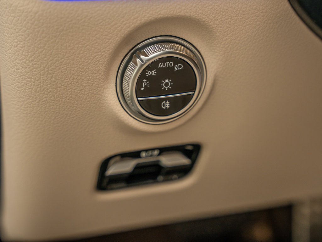 New 2027 Polar White Mercedes-Benz CLE 300 image 27