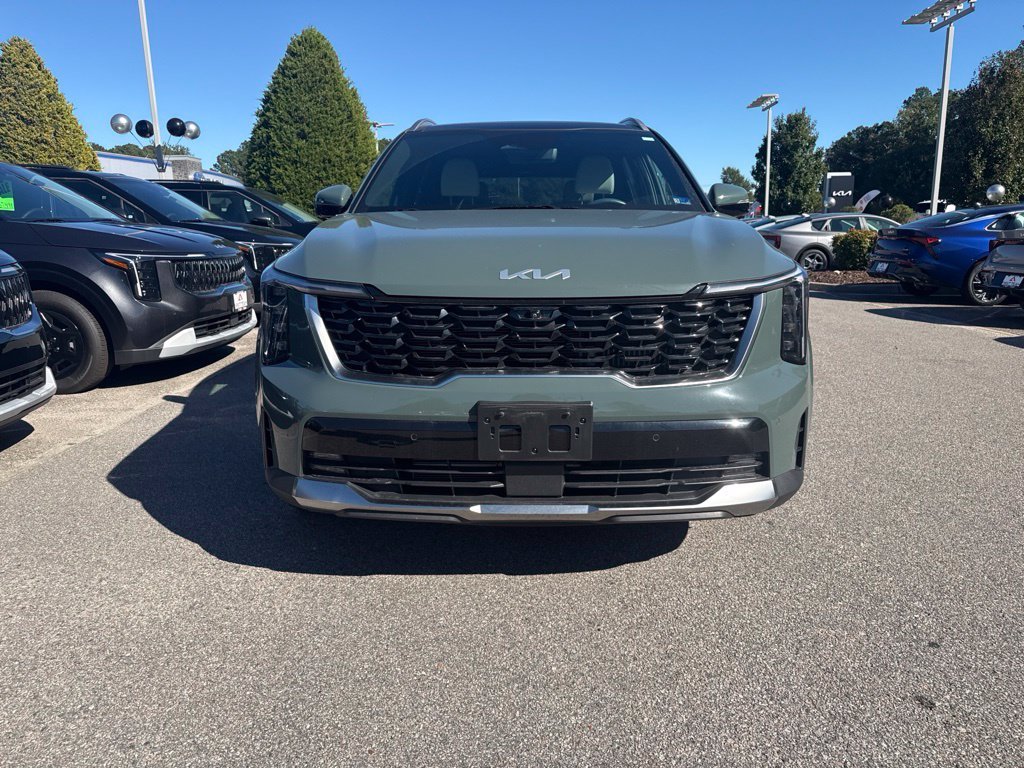 Used 2025 Green Kia SX Prestige image 6