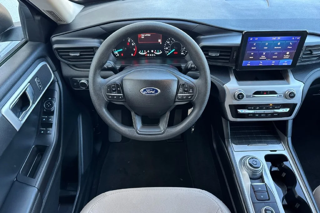 Used 2022 Carbonized Gray Metallic Ford Base image 18