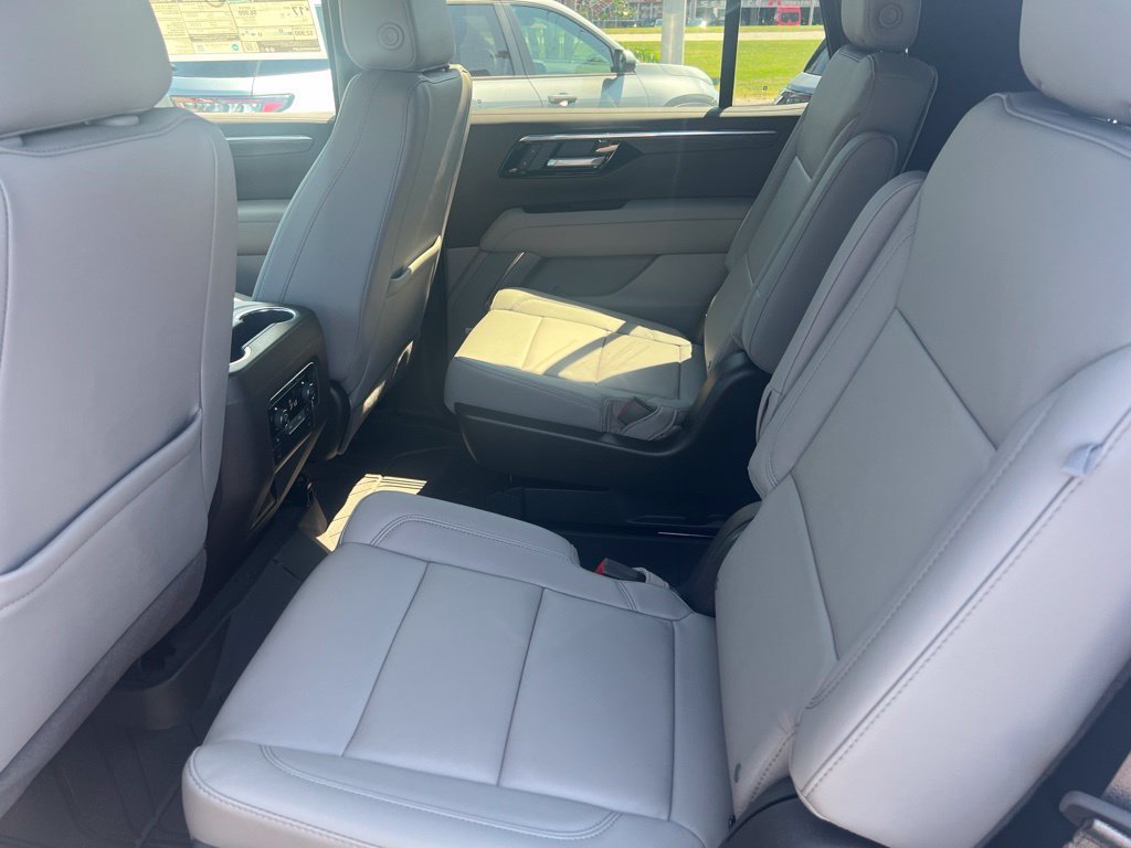 2026 Chevrolet Tahoe LT - Photo 15