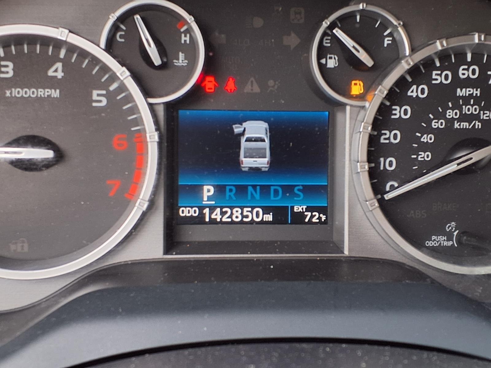 Used 2017 Magnetic Gray Metallic Toyota SR5 image 30