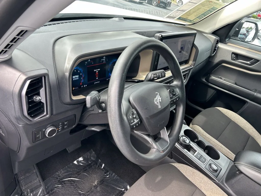 Certified Used 2025 Oxford White Ford Big Bend image 23