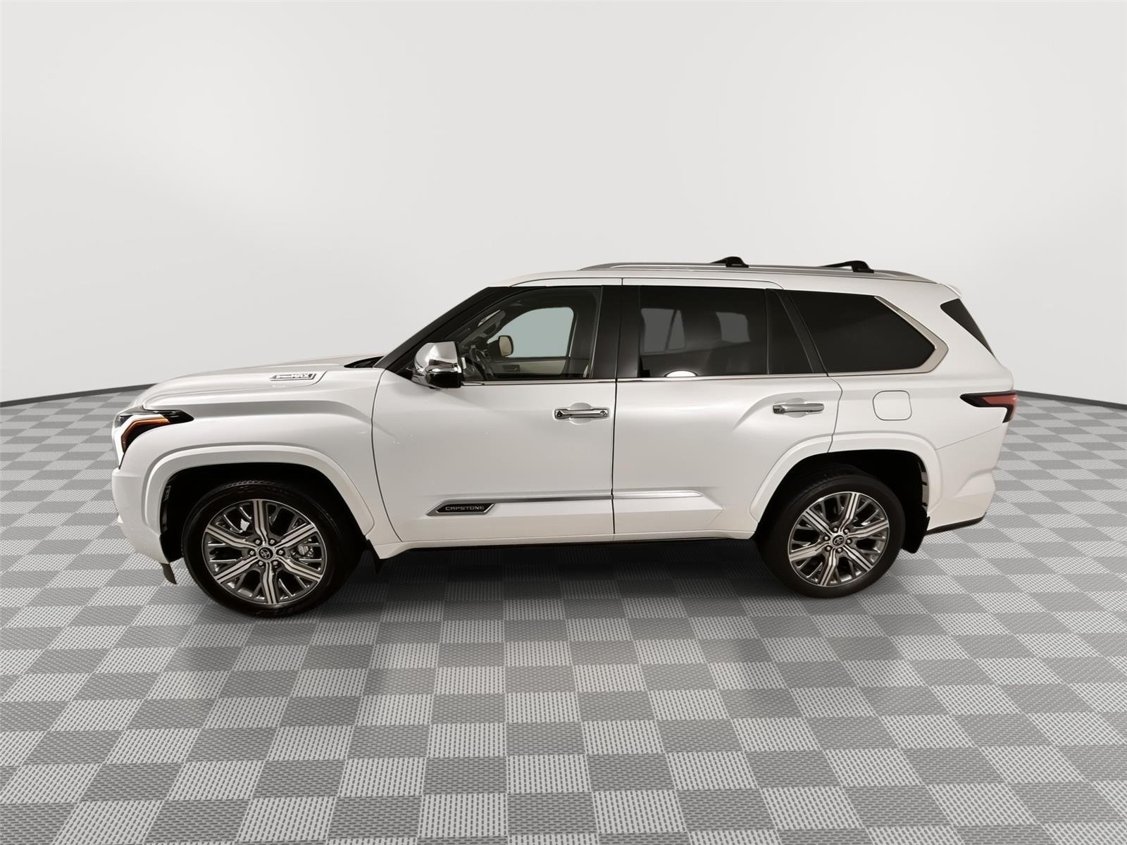 Certified Used 2024 Wind Chill Pearl Toyota Capstone image 12