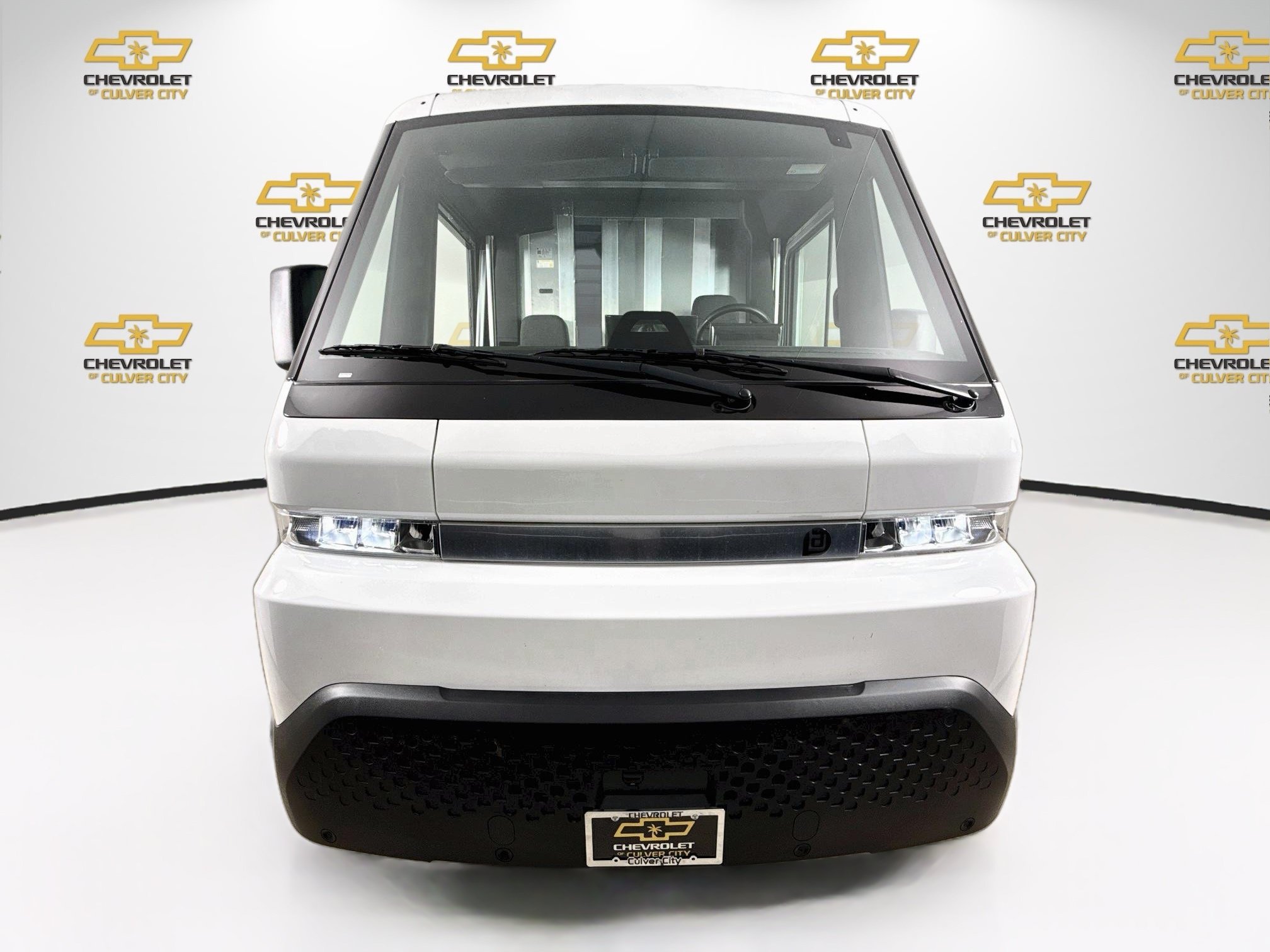 Used 2024 Chevrolet BrightDrop Zevo 600 with VIN 2G5ZJ3TY5R9102203 for sale in Culver City, CA