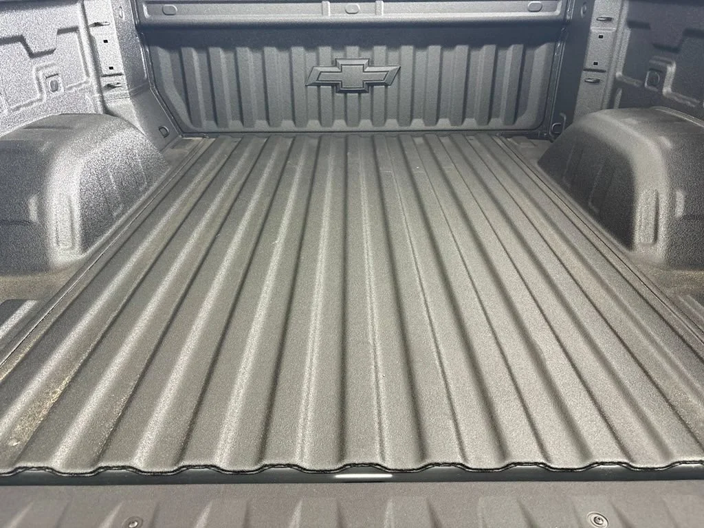 New 2026 Sterling Gray Metallic Chevrolet RST image 21