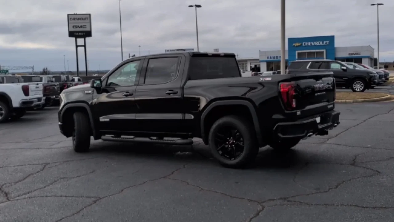 New 2026 Onyx Black GMC Elevation image 6