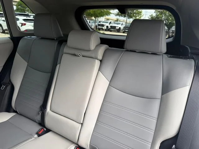 Certified Used 2025 Silver Toyota XLE Premium image 30