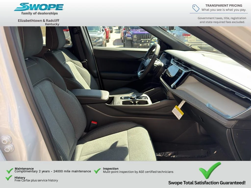 New 2026 Bright White Clear-Coat Exterior Paint Jeep Laredo image 9