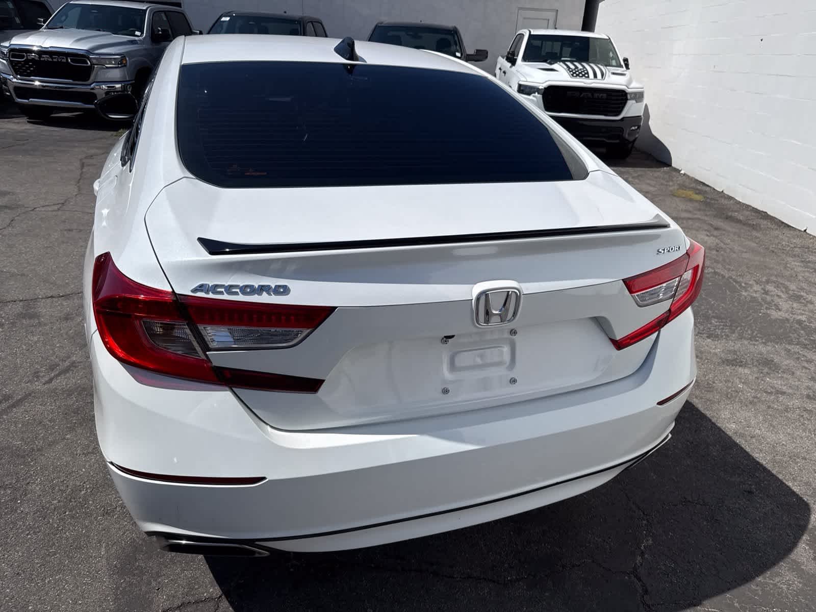 Used 2022 Platinum White Pearl Honda Sport image 19