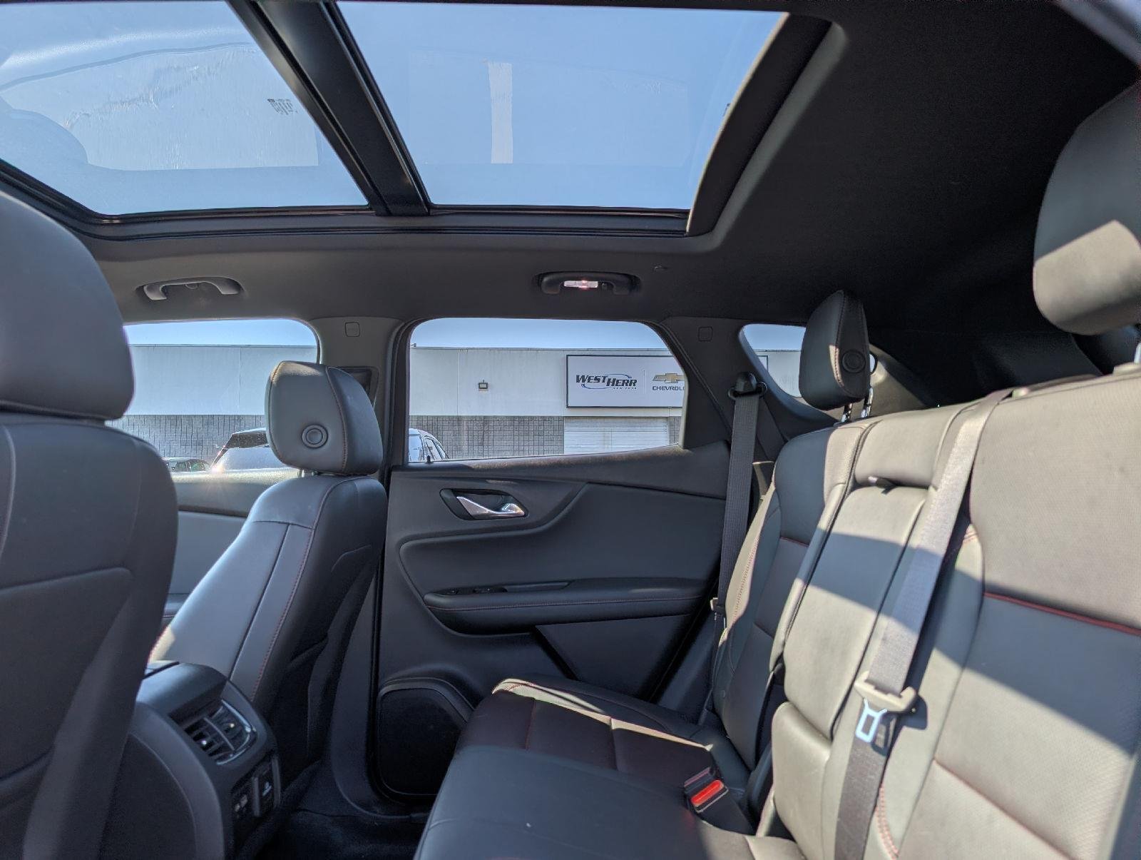 Used 2020 Black Chevrolet RS image 9