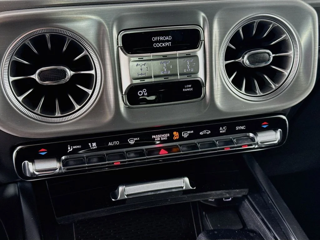 New 2027 Polar White Mercedes-Benz G 63 AMG® image 17
