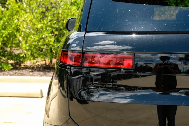 New 2026 Santorini Black Land Rover SE image 65