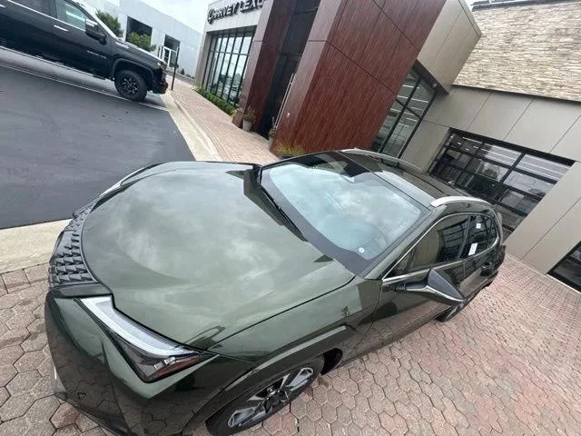 New 2026 Nori Green Pearl Lexus 300h Premium image 24