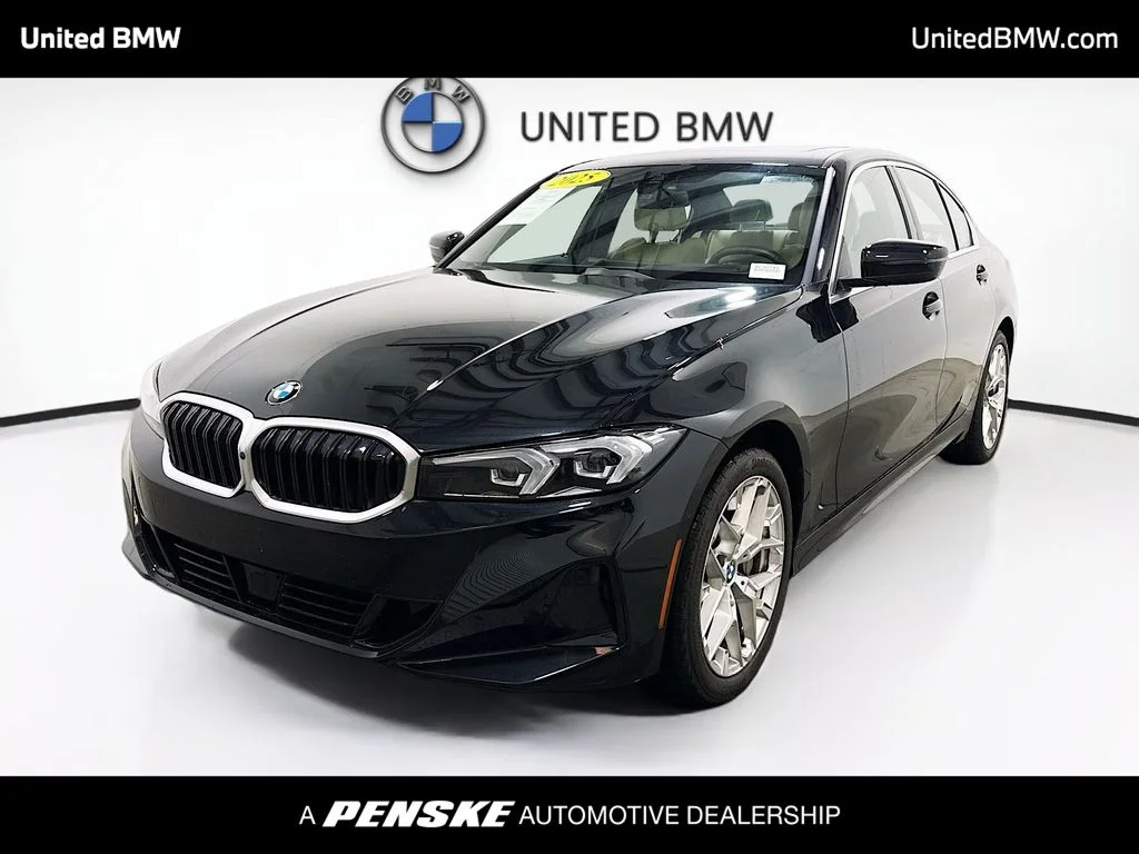 2025 BMW 3 Series 330i Sedan's photo