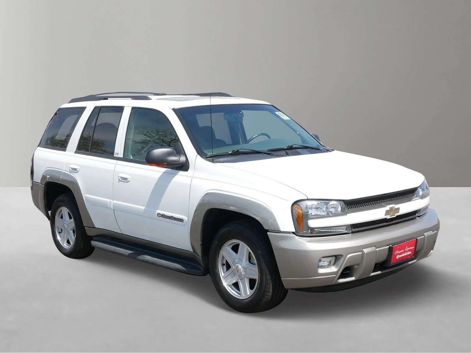 Used 2002 Chevrolet TrailBlazer LTZ with VIN 1GNDT13S422394712 for sale in White Bear Lake, Minnesota