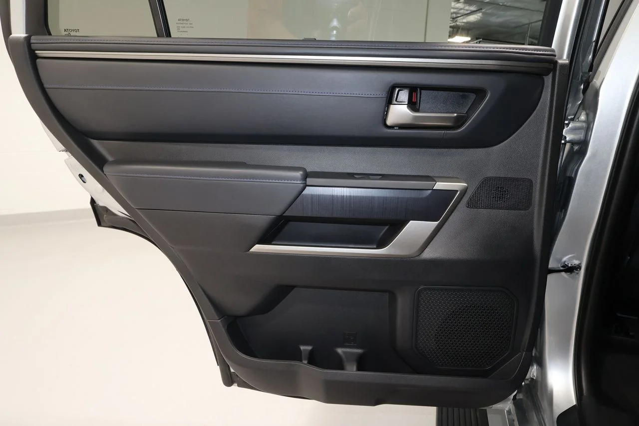 2026 Toyota Sequoia Platinum - Photo 22