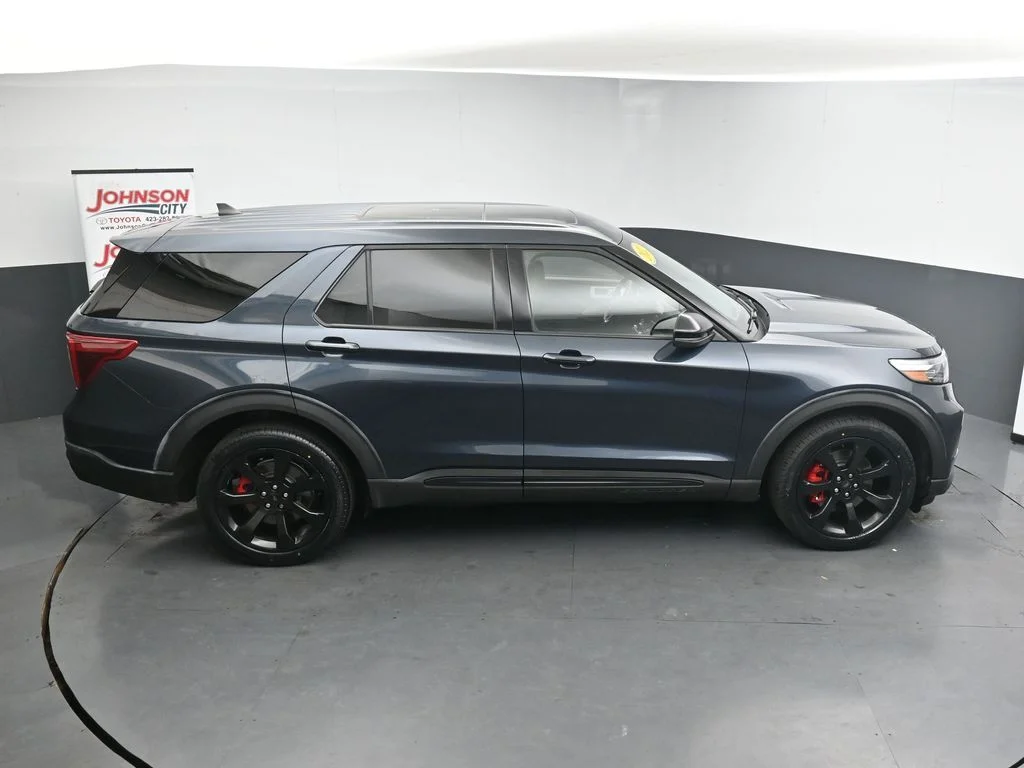 Used 2022 Blue Ford ST image 30
