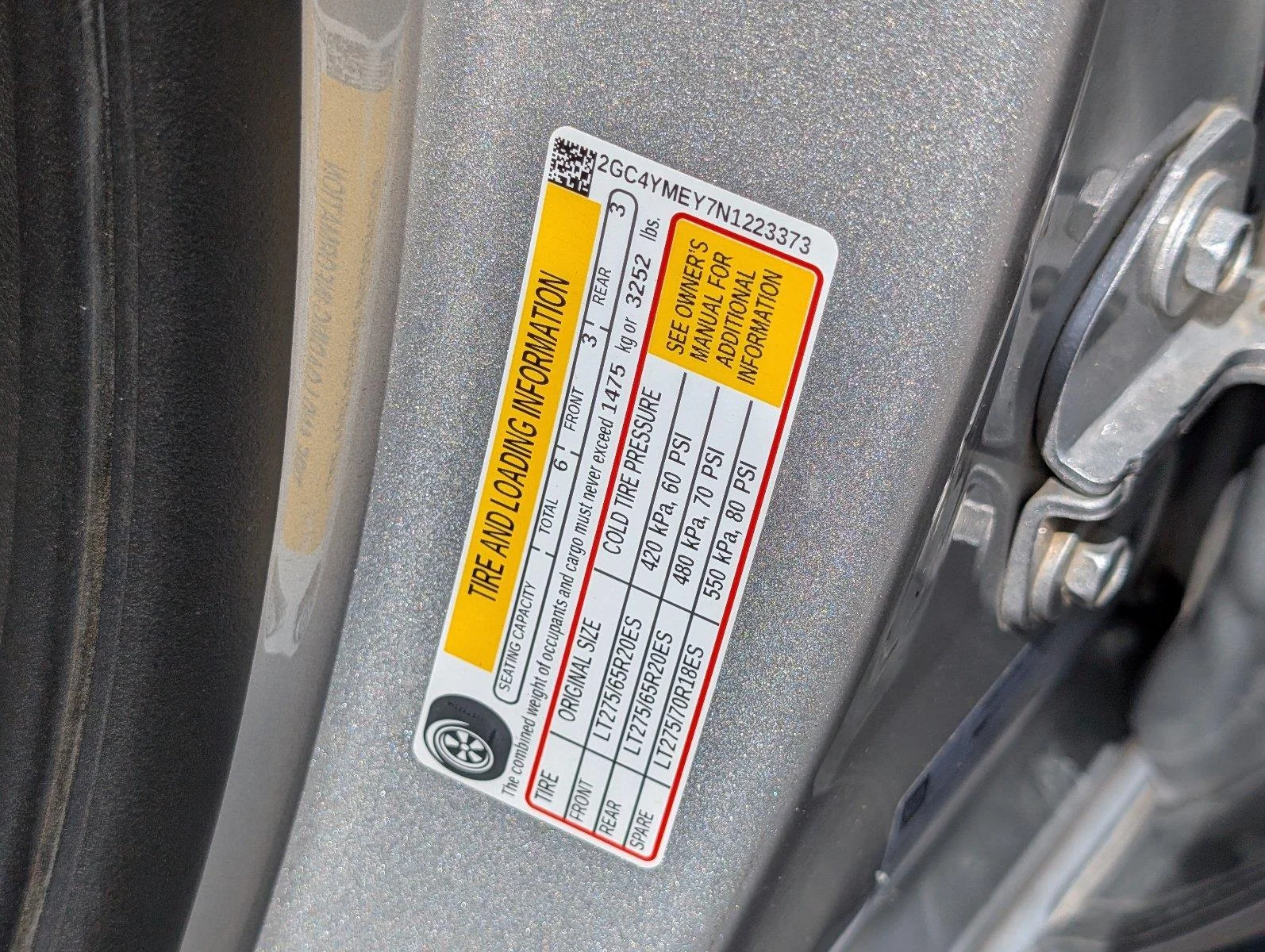 Used 2022 SILVER ICE METALLIC Chevrolet Custom image 14