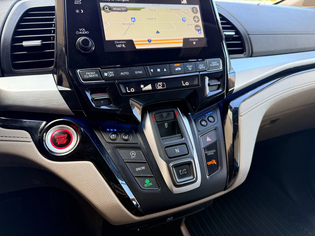 Used 2019 Deep Scarlet Pearl Honda Elite image 23