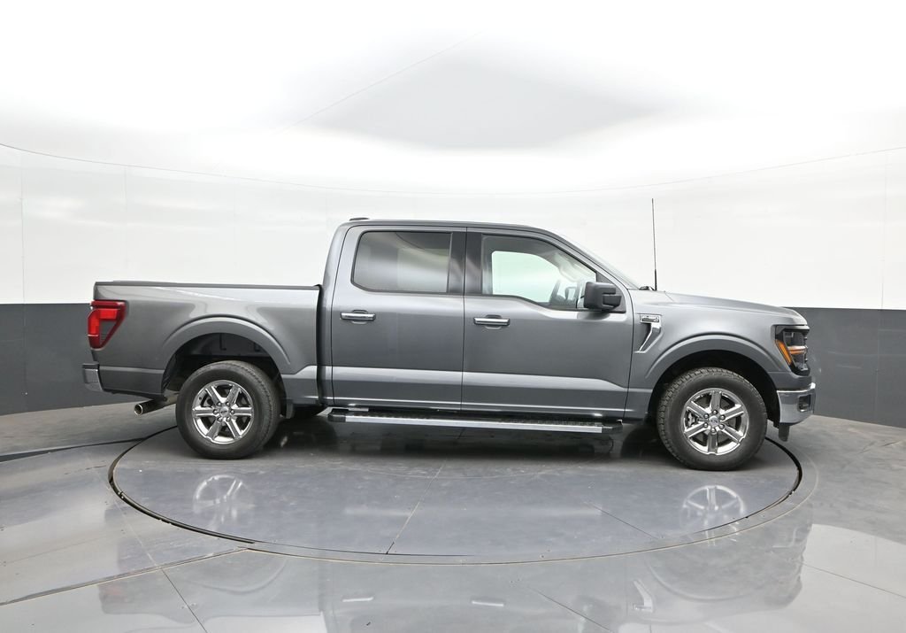 Used 2025 Gray Ford XLT image 23