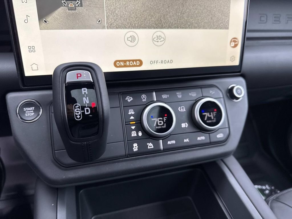 New 2026 Borasco Grey Land Rover X-Dynamic SE image 25