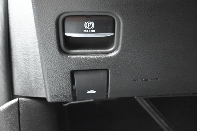 Used 2024 White Jeep Laredo X image 17