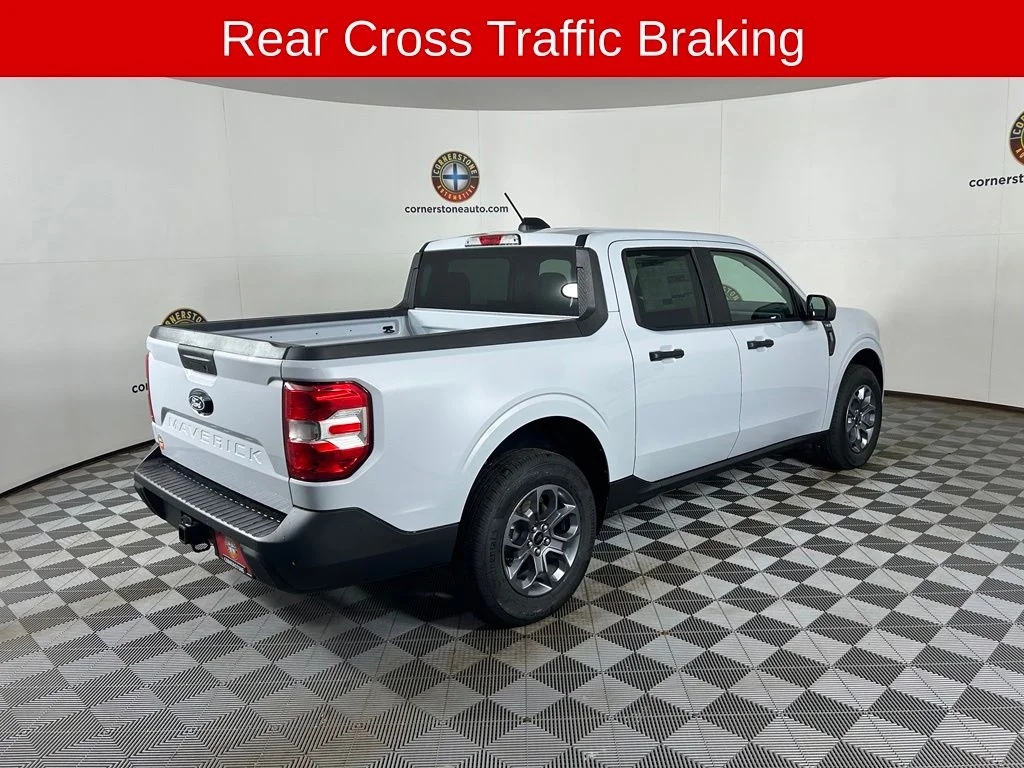 New 2026 Space White Metallic Ford XLT image 17