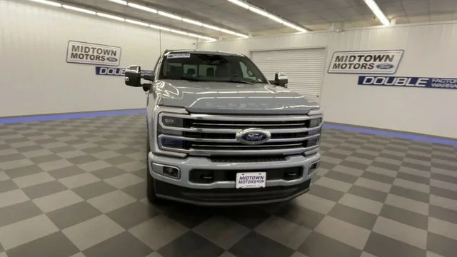New 2026 Glacier Gray Metallic Tri-Coat Ford F-350® Platinum® image 3