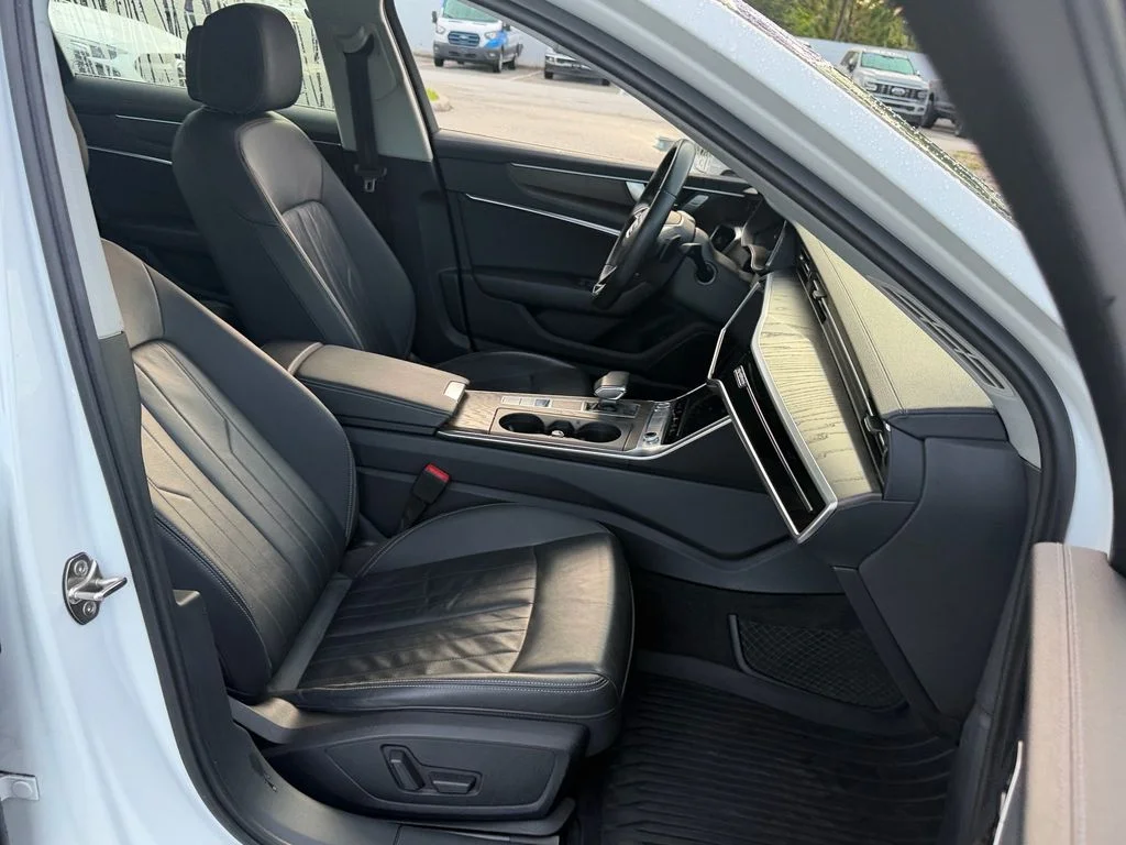 Used 2019 Glacier White Metallic Audi 3.0T Premium image 20