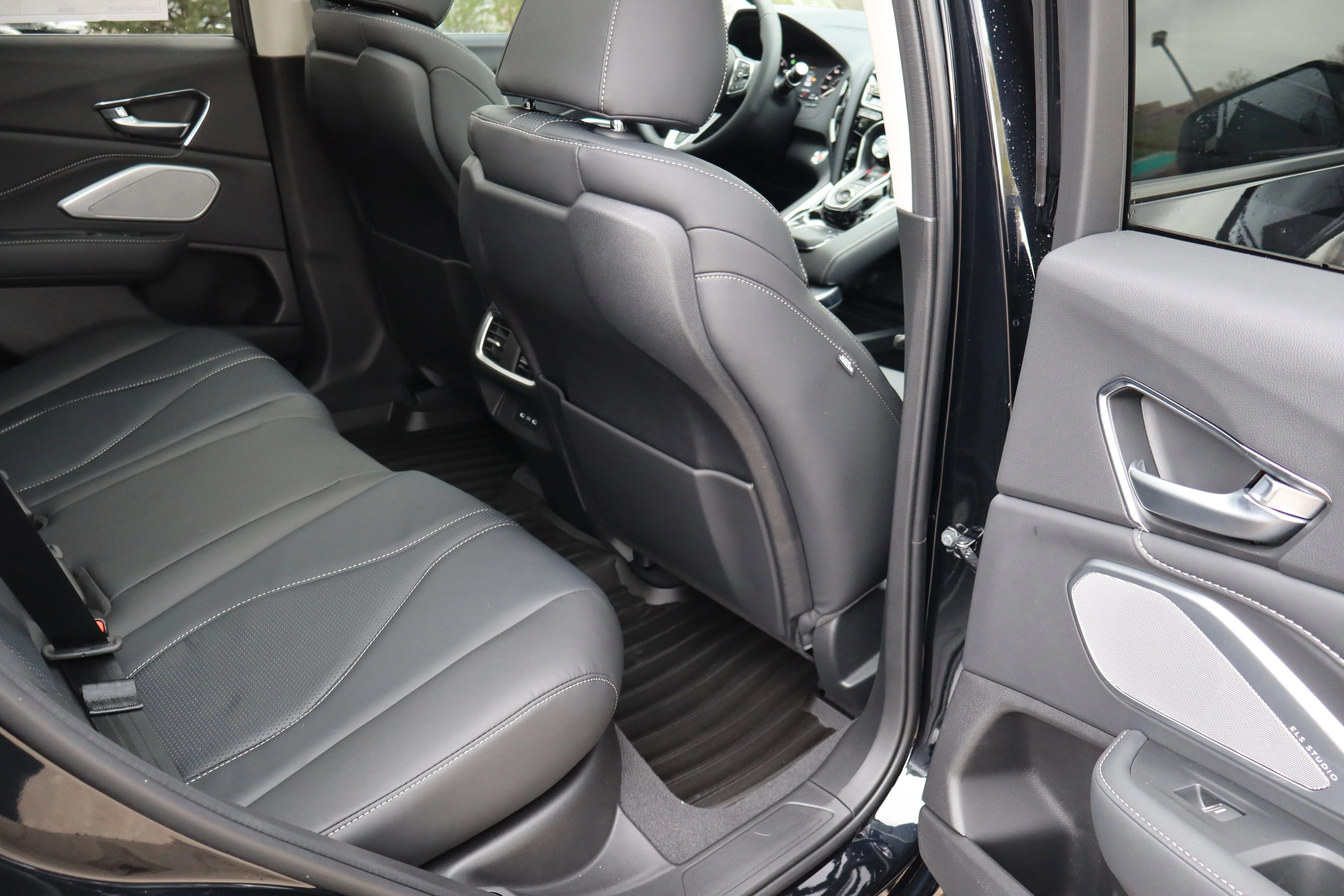 New 2026 Majestic Black Pearl Acura w/Technology Package image 32
