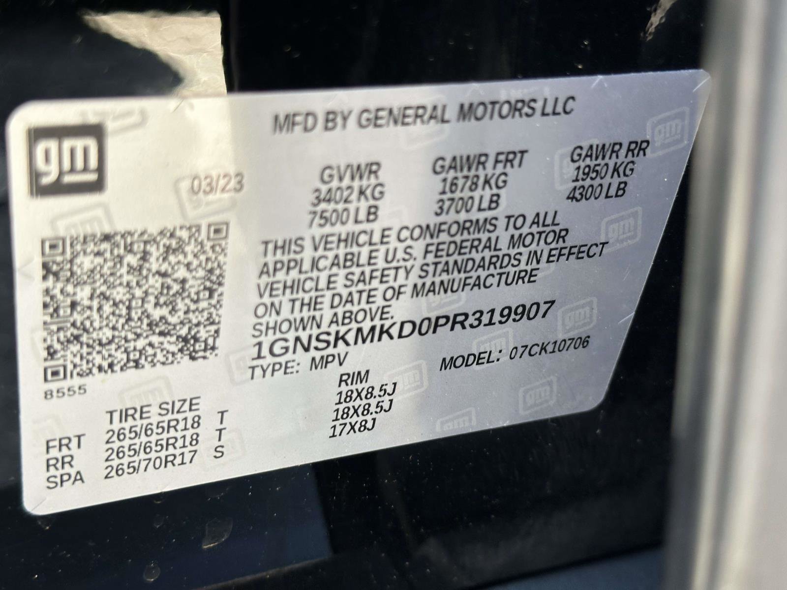 Used 2023 Black Chevrolet LS image 33