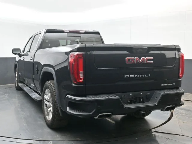 Used 2020 Black GMC Denali image 11