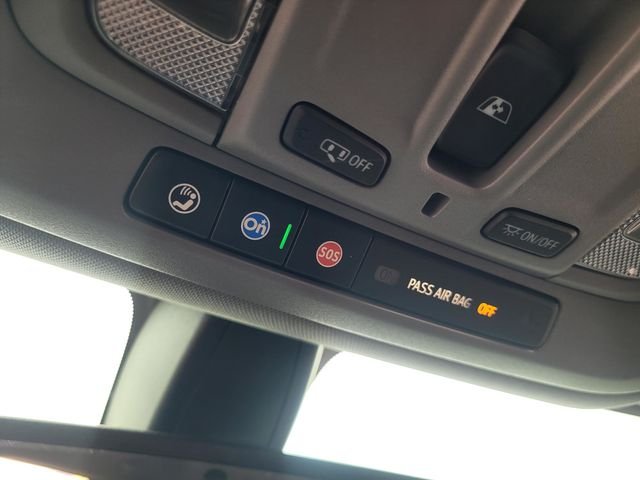 Used 2020 Gray GMC SLT image 21