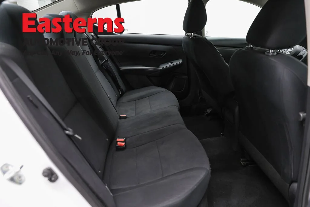 Used 2024 White Nissan S image 22