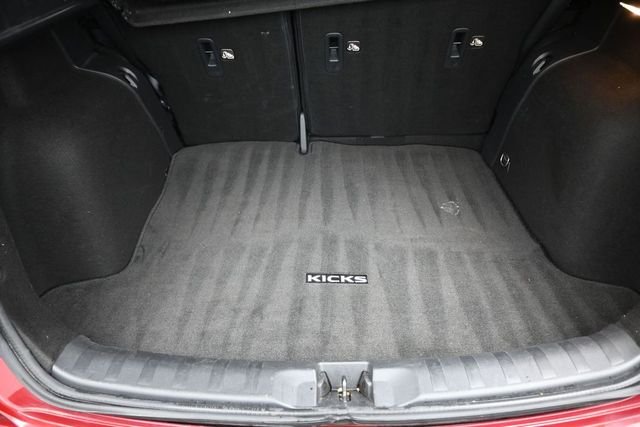 Used 2021 Red Nissan SR image 23