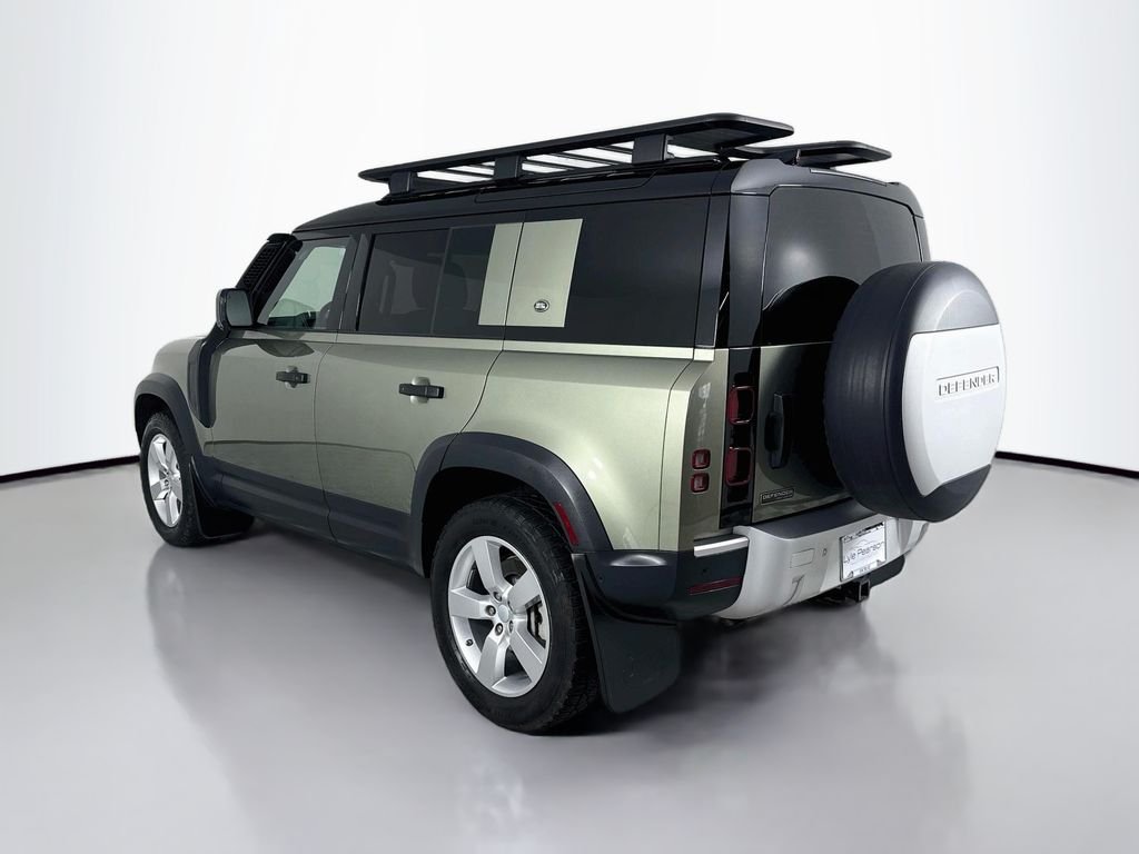 Used 2020  Land Rover First Edition image 3