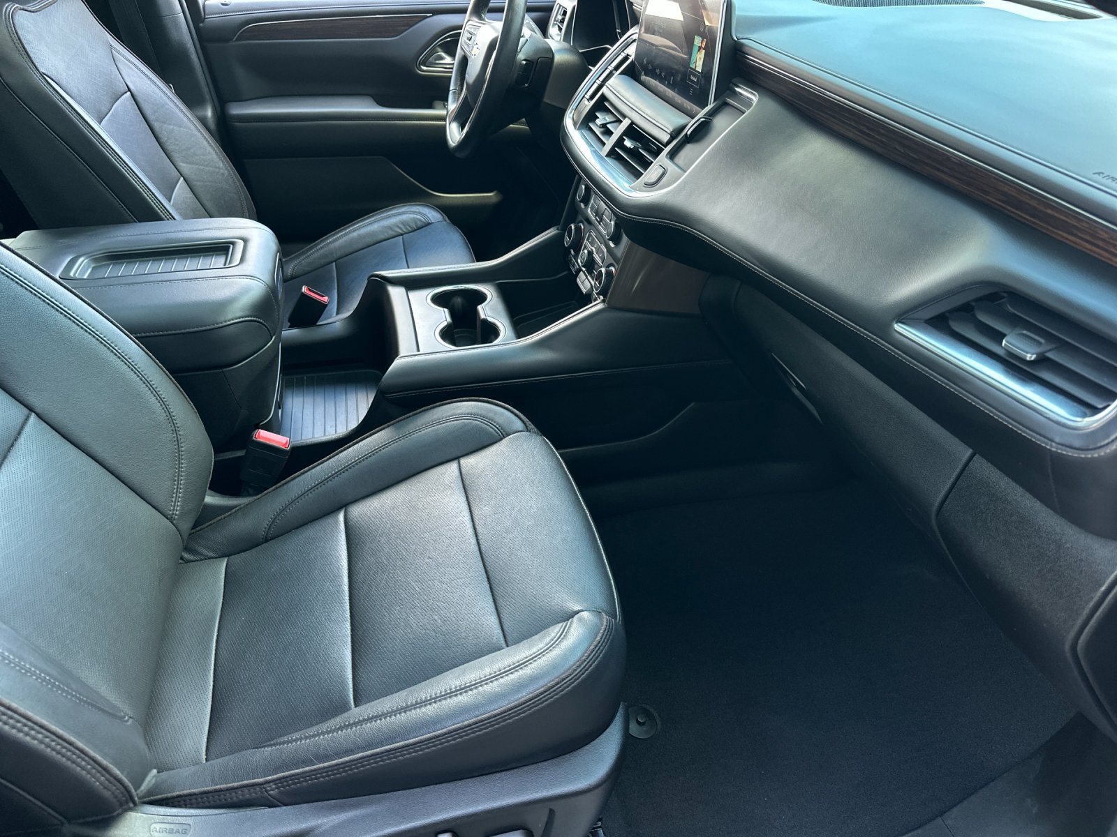 Used 2022 Black Chevrolet High Country image 15