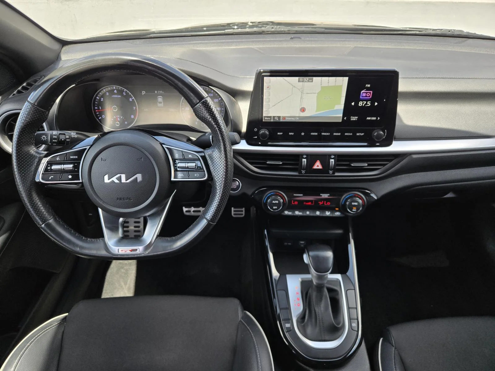 Used 2023 Aurora Black Kia GT-Line IVT image 6