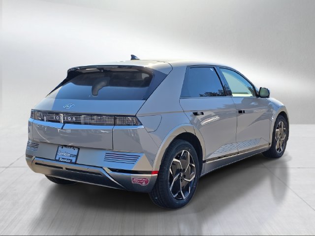 2024 Hyundai IONIQ 5 Limited - Photo 3