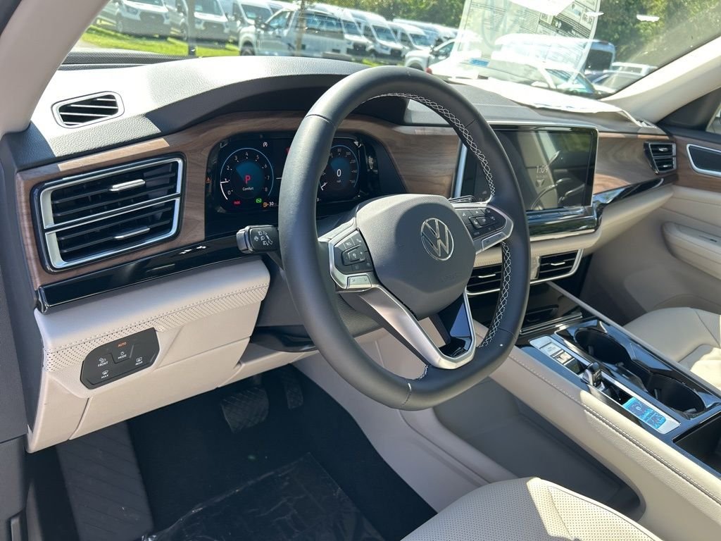 2026 Volkswagen Atlas SE w/Tech - Photo 18