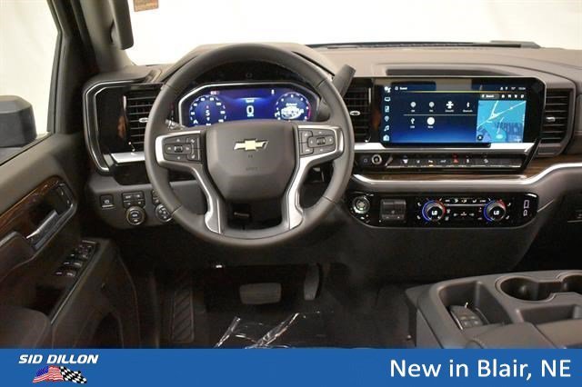 New 2026 Lakeshore Blue Metallic Chevrolet LT image 5