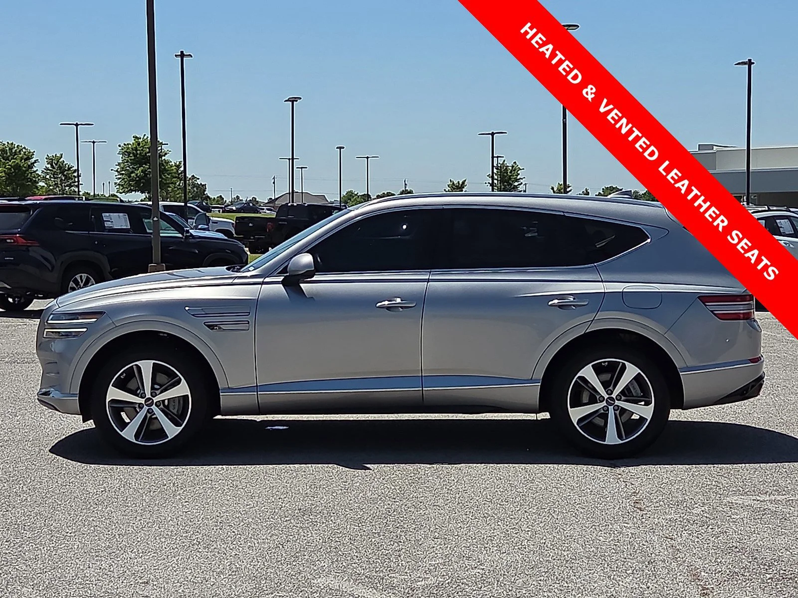 Used 2024 Savile Silver Genesis 4DR AWD 3.5 image 3