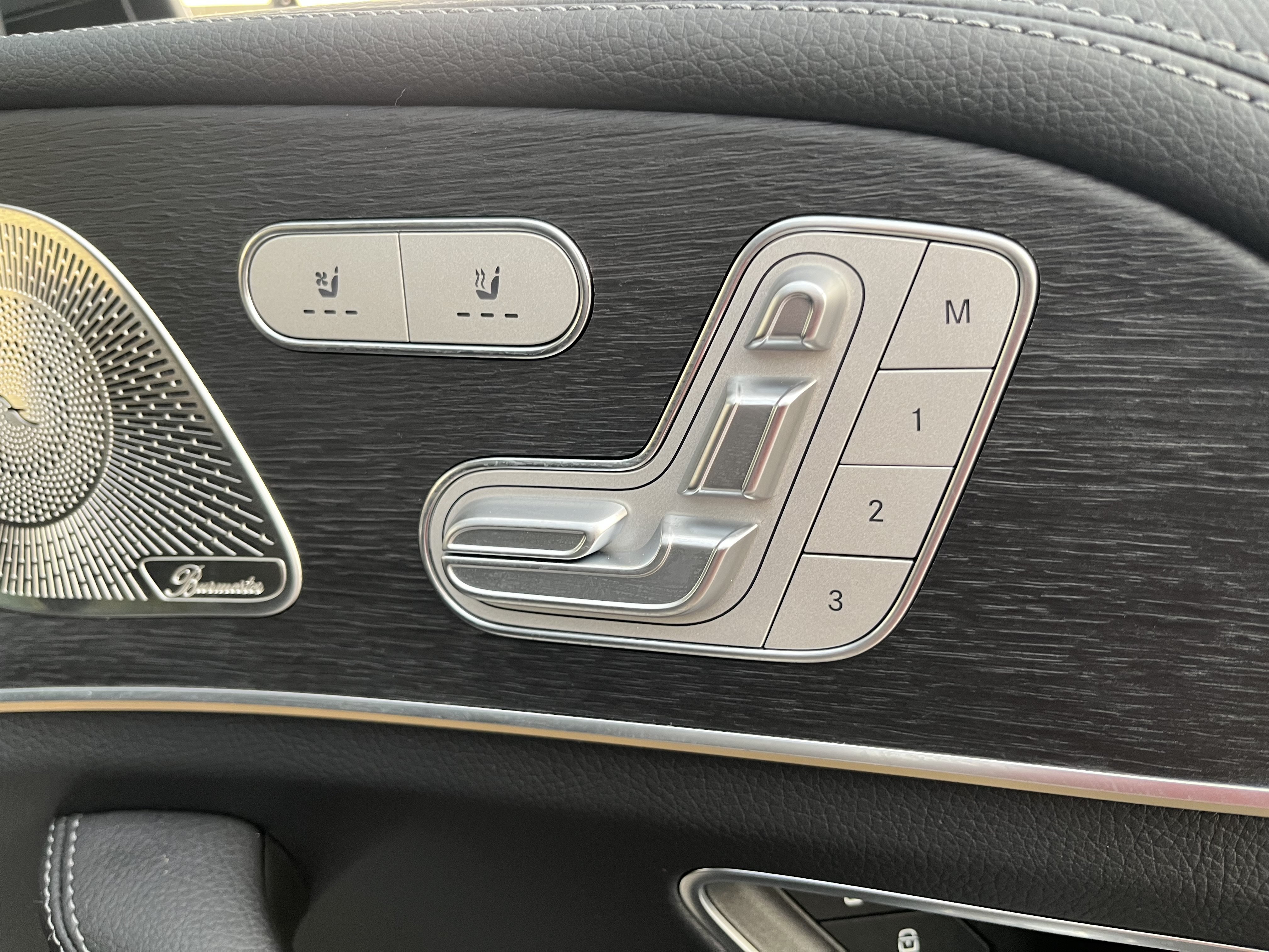 New 2026 SELENITE GREY Mercedes-Benz GLE 580 image 21