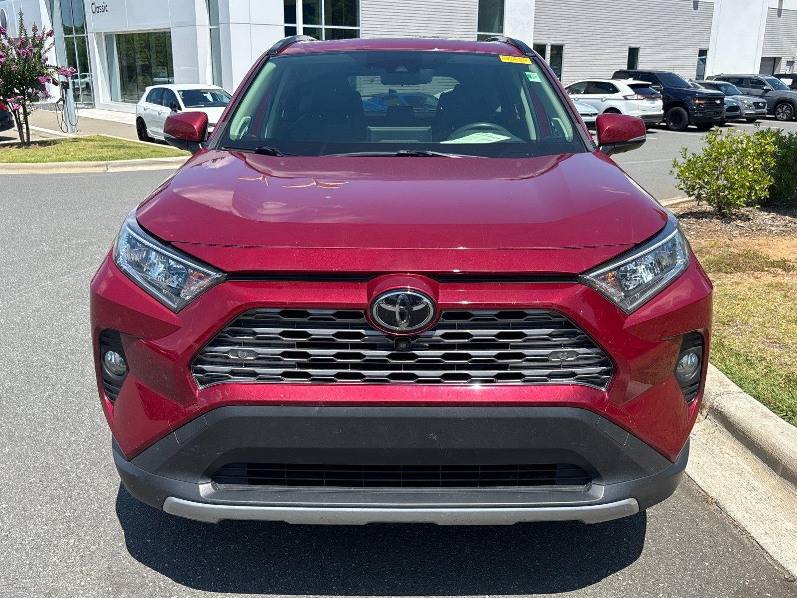 Used 2020 Ruby Flare Pearl Toyota Limited image 8