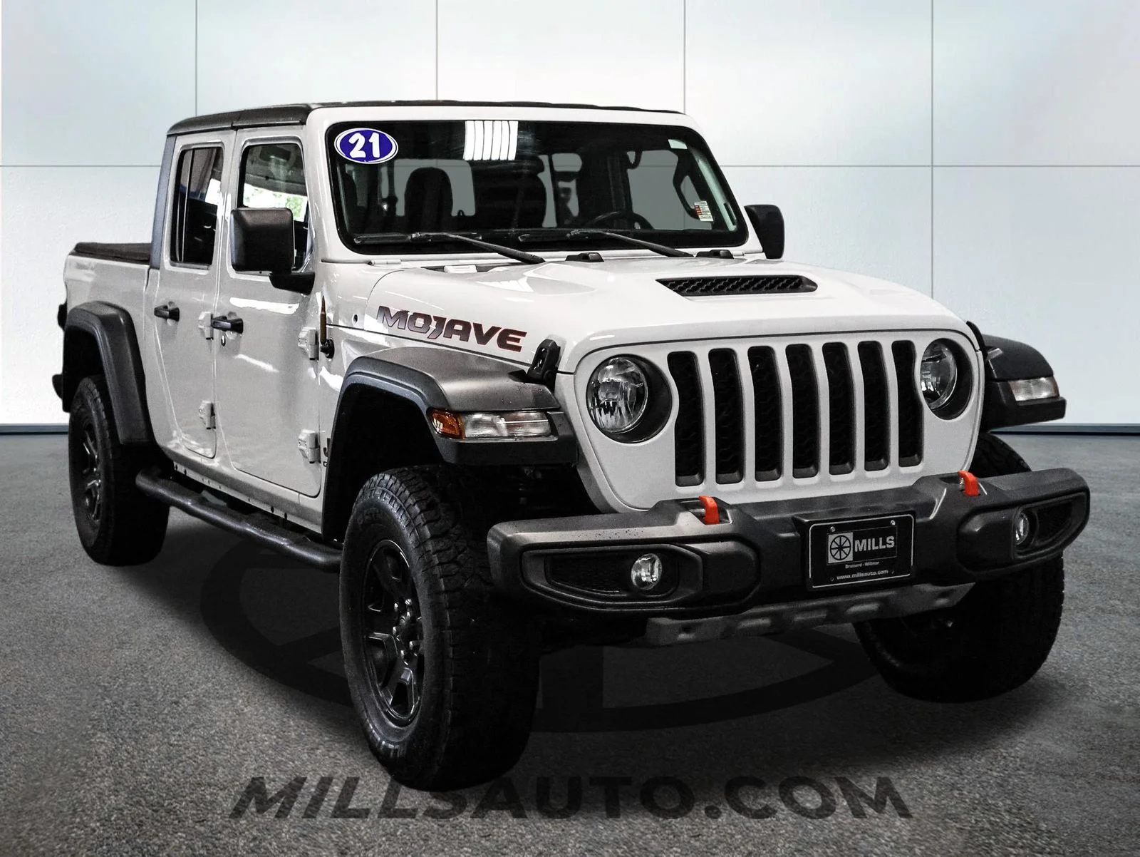 Certified Used 2021 Bright White Clearcoat Jeep Mojave image 11