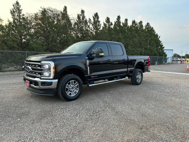 Pre-Owned 2025 Ford F-250 Lariat