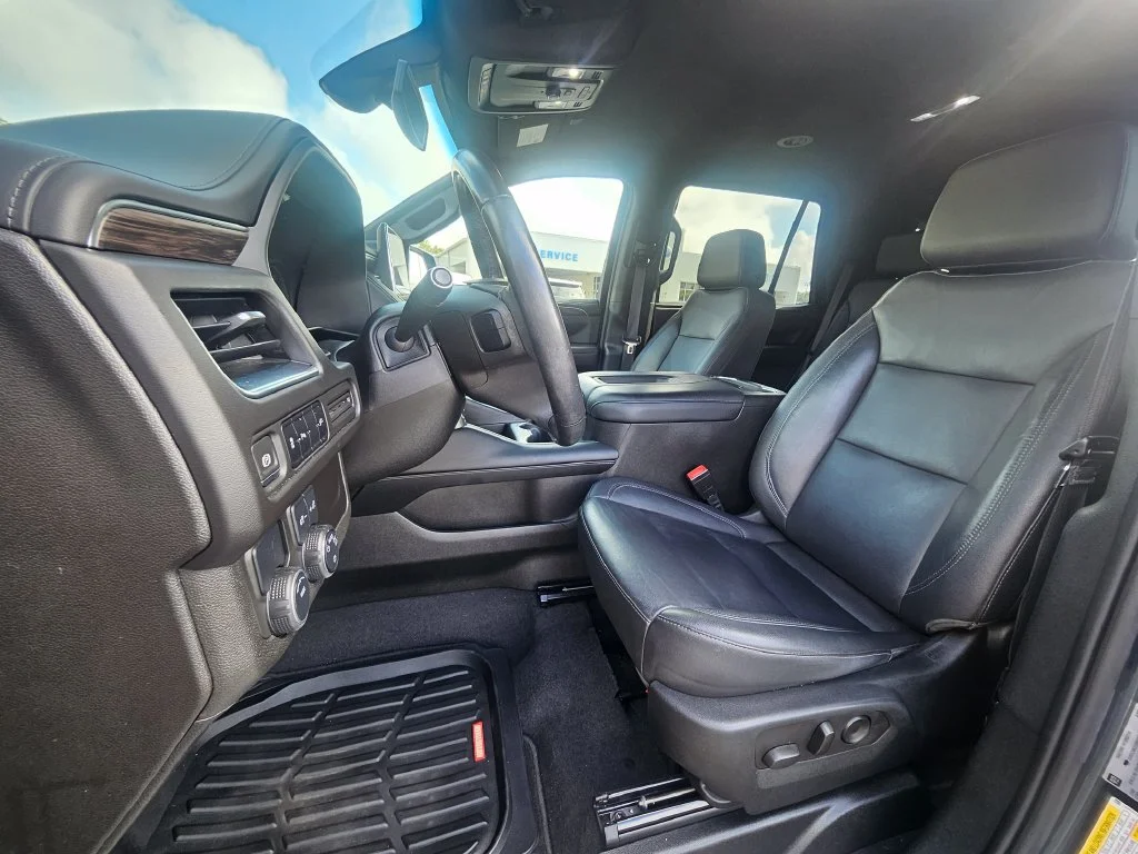 Certified Used 2021 Gray Chevrolet LT image 4